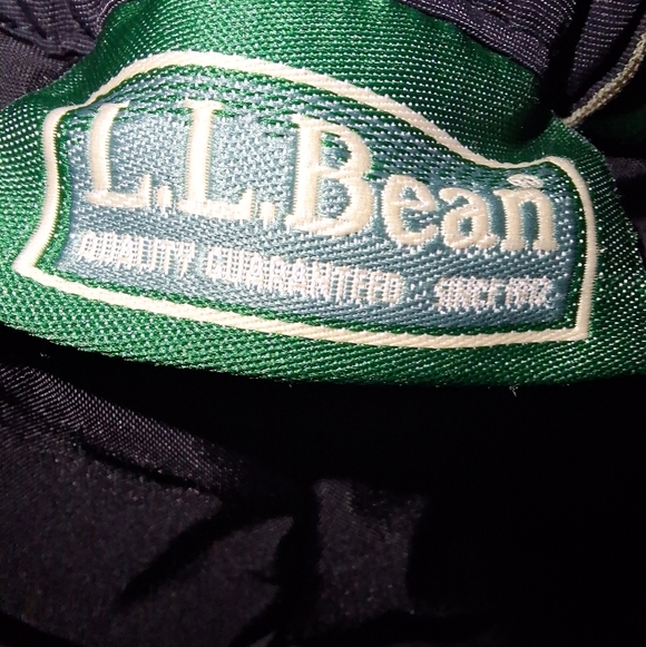 L.L.Bean Kids Black Nylon Snow Pants In A Size 14. EUC. - Picture 3 of 7